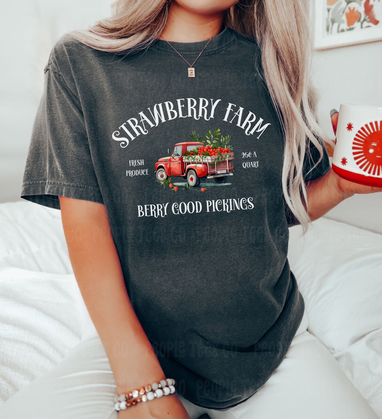Strawberry Farm T-shirt | Berry Good Pickings | Unisex Tee