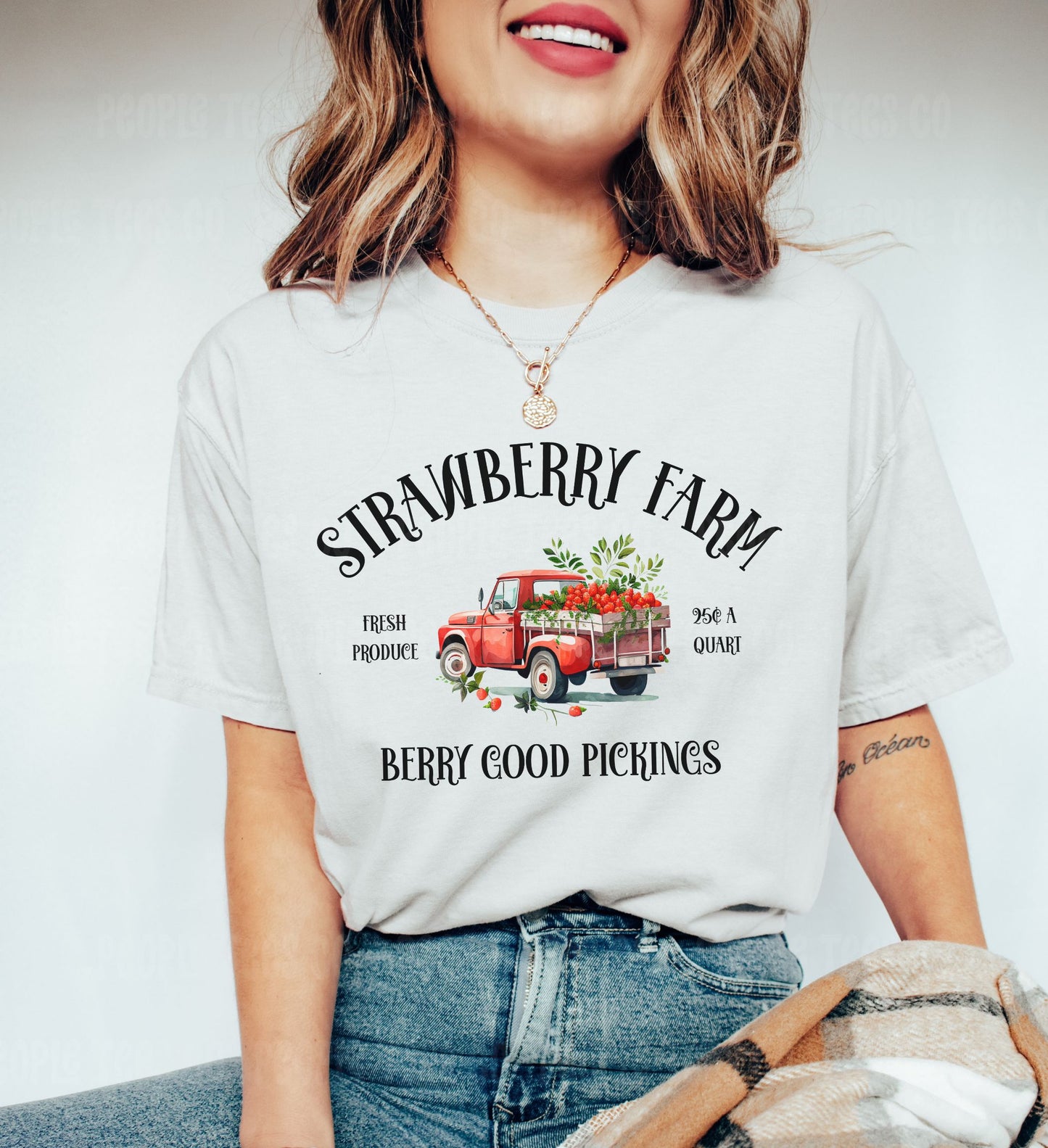 Strawberry Farm T-shirt | Berry Good Pickings | Unisex Tee